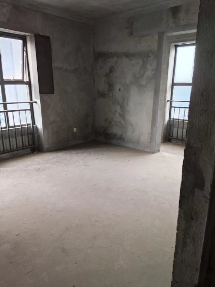 萬科魅力之城（城際新苑）法拍房5-8棟6-2133號（雙學(xué)區(qū)）