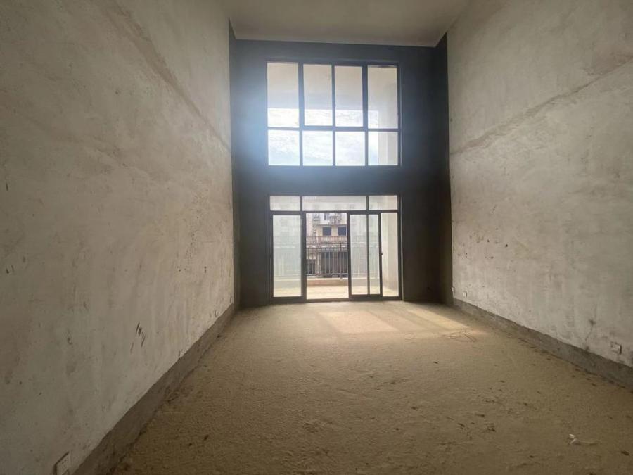 中鼎江岸花城法拍房1棟608號