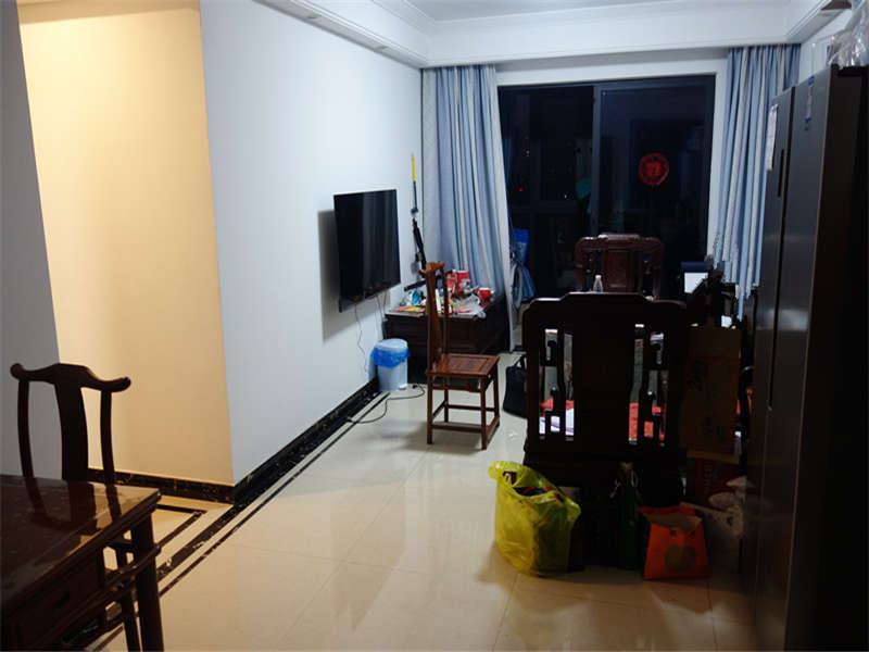 梅溪湖壹號(hào)御灣（湖墅嘉園）法拍房三期C地塊G8、G9棟302號(hào)（雙學(xué)區(qū)）