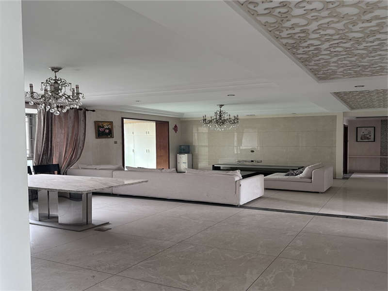 新城新世界法拍房D5棟801、802