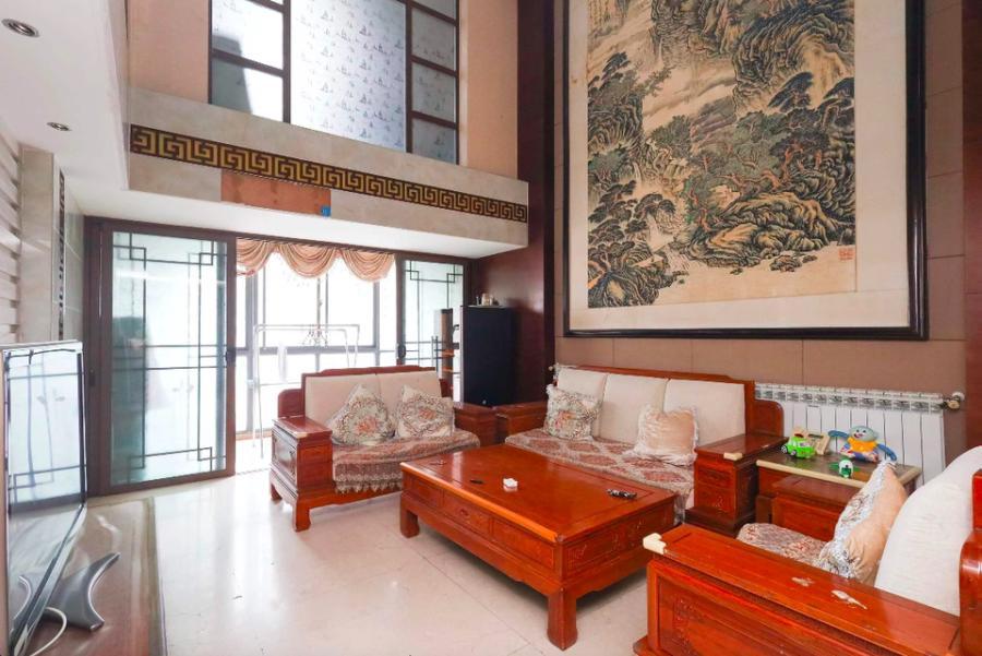 金麓國際小區(qū)（金麓商務(wù)廣場）法拍房3、4棟2803房