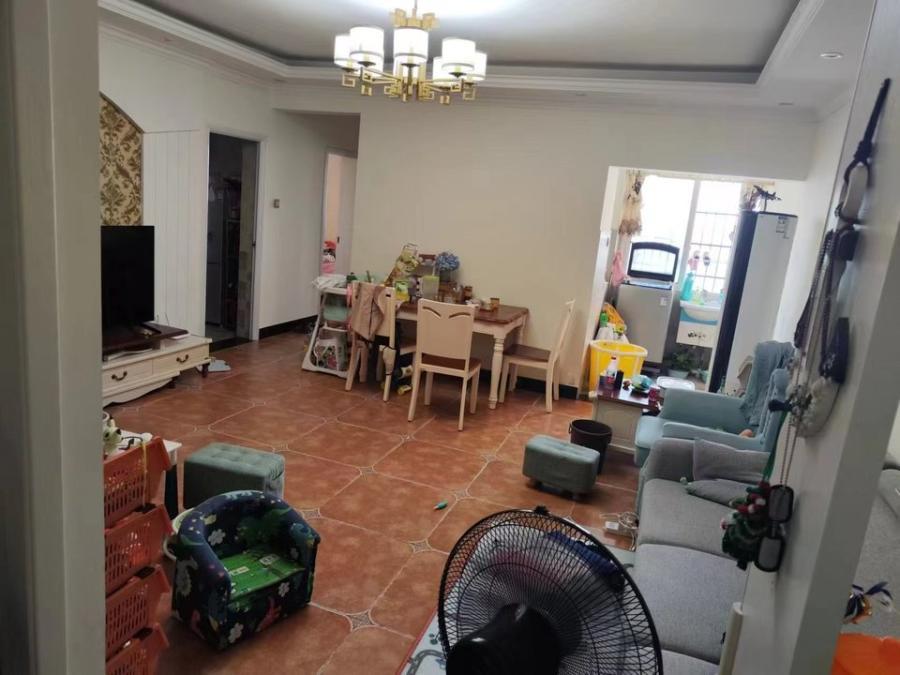 錦璨家園法拍房E、F、G、H棟3215室