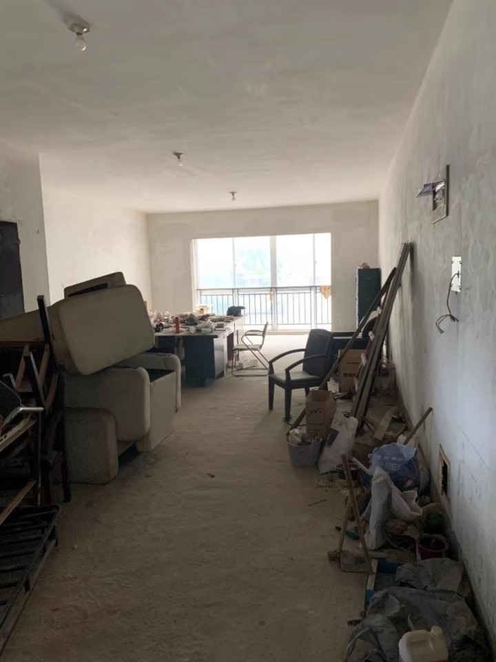 香樟景苑法拍房7棟204房（共10套房，可單獨(dú)競(jìng)拍）