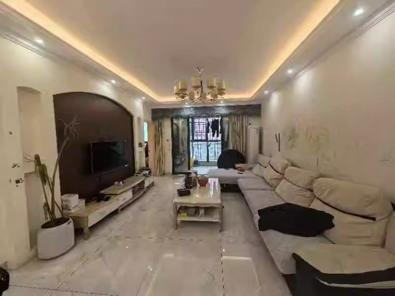 富基世紀(jì)公園法拍房三期44、45#棟1705室