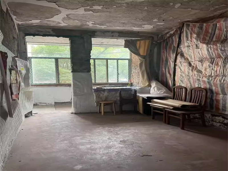 韶山路158號(hào)法拍房012棟306房