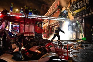 寧夏銀川6.21燃爆事故---公司產品舉升搶險主戰消防車的實際應用